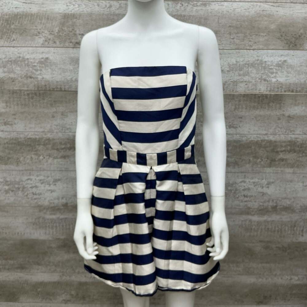 Adelyn Rae Blue and White Striped Strapless Romper Size S